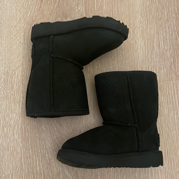 UGG (KIDS) CLASSIC II WEATHER SHORT - Picture 6 of 8